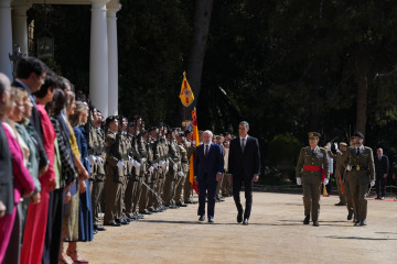 El presidente del Gobierno de España Pedro Sánchez, y el presidente de Brasil, Luiz Inácio Lula da Silva, durante la celebración de la I Cumbre España-Brasil, a 17 de abril de 2026, en Barcelona,