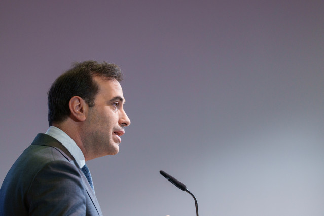 El vicepresidente primero y ministro de Economía, Comercio e Industria, Carlos Cuerpo, participa en la presentación de INTegraSS, a 9 de abril de 2026, en Madrid (España). INTegraSS es la nueva herramienta de proyección de las pensiones de la Seguridad So