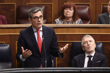 Archivo - El ministro de la Presidencia, Justicia y Relaciones con las Cortes, Félix Bolaños, interviene durante una sesión de control al Gobierno, en el Congreso de los Diputados, a 18 de febrero 