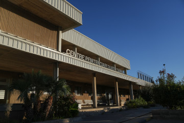 Archivo - Fachada del Centro Penitenciario de Quatre Camins, a 12 de noviembre de 2025, en Roca del Vallès, Barcelona, Catalunya (España).