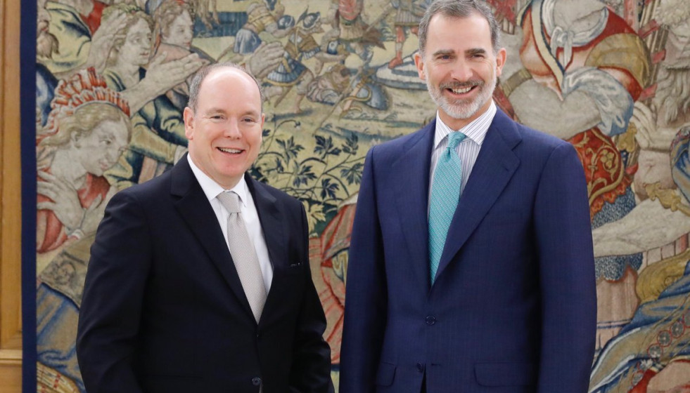 EuropaPress 2221595 i d principe alberto ii monaco rey felipe vi posan juntos encuentro