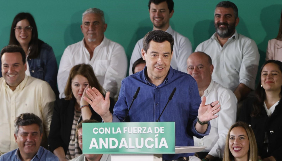 El presidente del PP-A y de la Junta de Andalucía, Juanma Moreno, interviene en la Intermunicipal del PP-A en Córdoba.