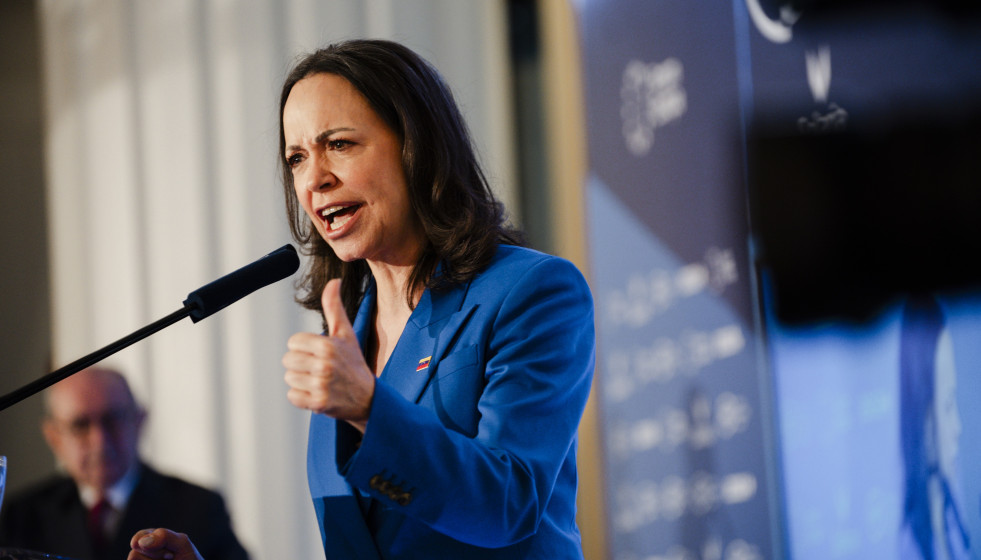 La líder opositora venezolana, María Corina Machado, durante un desayuno informativo organizado por Fórum Europa, en el Four Seasons, a 20 de abril de 2026, en Madrid (España).