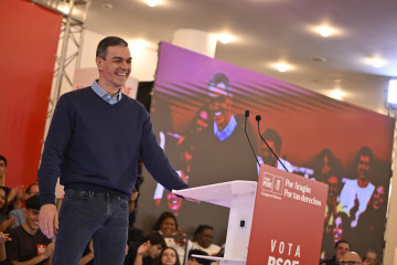 Archivo - El secretario general del PSOE y presidente del Gobierno, Pedro Sánchez, en un acto electoral del PSOE en Aragón