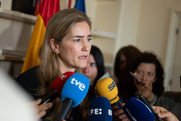 La vicepresidenta tercera y ministra para la Transición Ecológica y el Reto Demográfico, Sara Aagesen, ofrece declaraciones a los medios tras una reunión con agentes del sector gasista y del secto