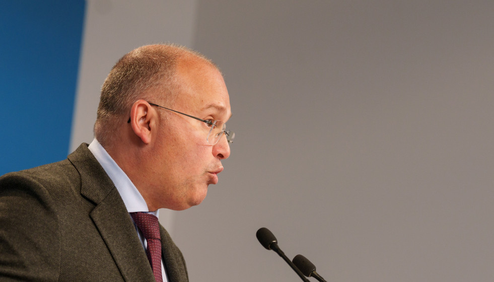 El secretario general del Partido Popular, Miguel Tellado, durante la rueda de prensa posterior al Comité de Dirección del PP, a 20 de abril de 2026, en Madrid (España).