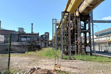 Archivo - Planta de Veriña de ArcelorMittal, en Gijón.