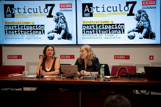 (D): La Secretaria De Estado De Función Pública, Consuelo Sánchez Naranjo, Durante Unas Jornadas  De CCOO 'Sindicalismo Y Participación Institucional'.