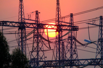 Archivo - Red de transporte de electricidad