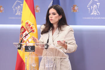 La portavoz de VOX en el Congreso, Pepa Millán, durante una rueda de prensa en el Congreso de los Diputados, a 21 de abril de 2026, en Madrid (España).