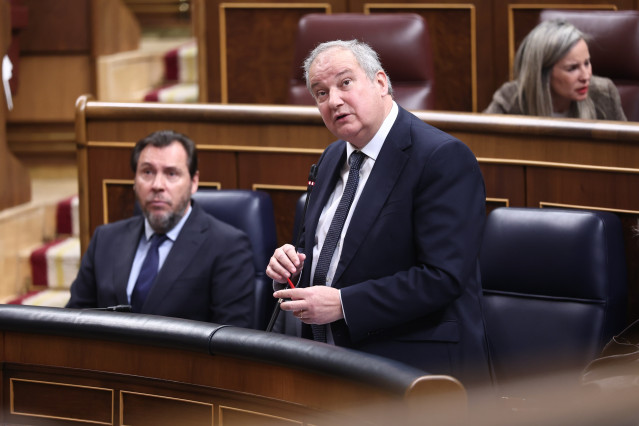 El ministro de Industria y Turismo, Jordi Hereu, durante un pleno en el Congreso de los Diputados, a 15 de abril de 2026, en Madrid (España).