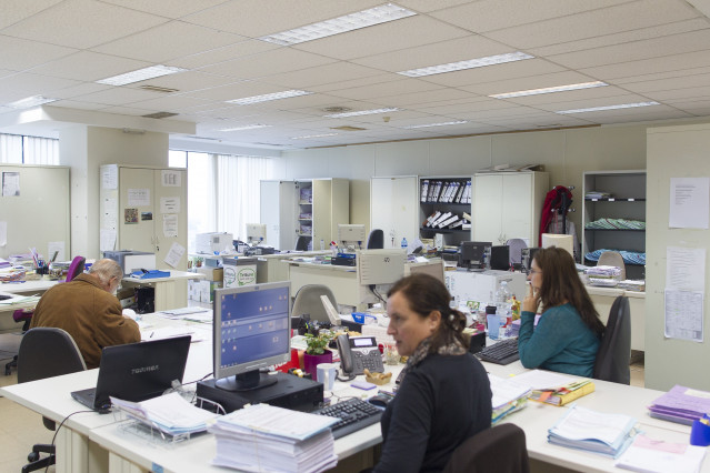 Archivo - Oficinas de la Audiencia Provincial de la Comunidad de Madrid, funcionarios, funcionario, trabajadores de la Comunidad de Madrid, justicia, legajos, legajo, documentos, documento