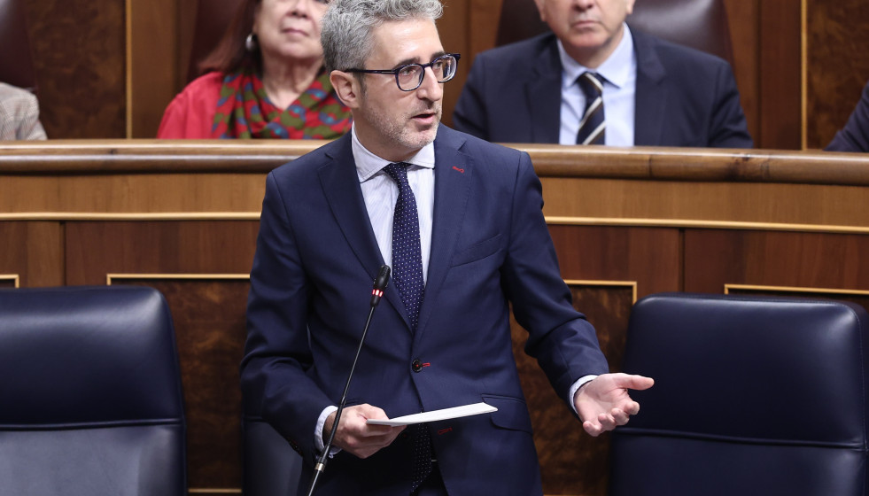 El ministro de Hacienda, Arcadi España, durante un pleno en el Congreso de los Diputados, a 15 de abril de 2026, en Madrid (España).