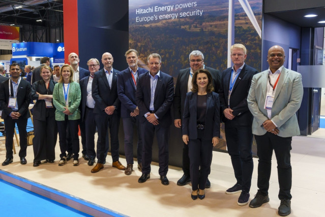Hitachi Energy y Orsted sellan alianza en sistemas eléctricos para proyectos eólicos marinos