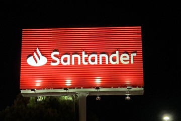 Archivo - Logo de Banco Santander