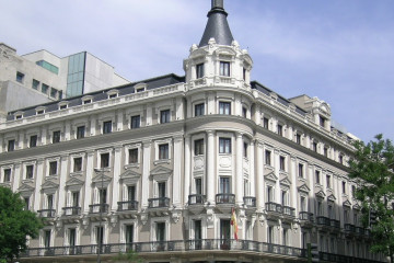 Archivo - Sede de la CNMC en Madrid.