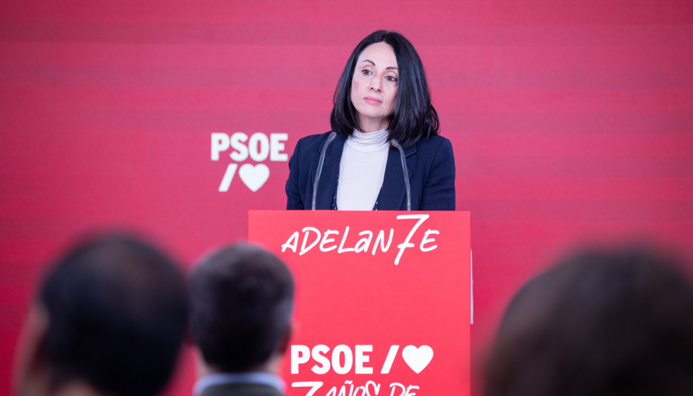 Archivo - La secretaria de Organización del PSOE, Rebeca Torró, en una comparecencia en la sede del PSOE en Ferraz.