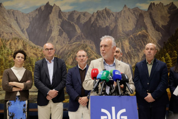 El ministro de Política Territorial, Ángel Víctor Torres, en declaraciones a los medios tras la reunión entre autoridades del Cabildo de La Palma y del Ministerio para abordar la reconstrucción d