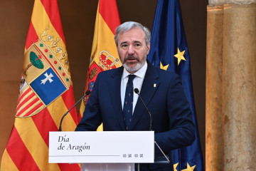 El presidente de Aragón en funciones, Jorge Azcón, durante el acto institucional por San Jorge, el Día de Aragón, en el Palacio de la Aljafería, a 23 de abril de 2026, en Zaragoza, Aragón (Espa�