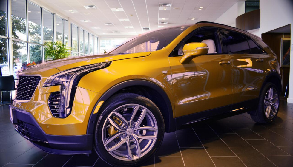 Artisticoperations car 6888535