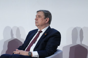 Archivo - El ministro de Agricultura, Pesca y Alimentación, Luis Planas, durante la inauguración de la  II Cumbre Agroalimentaria 'Sistemas alimentarios global.es’, a 23 de marzo de 2026, en Barce