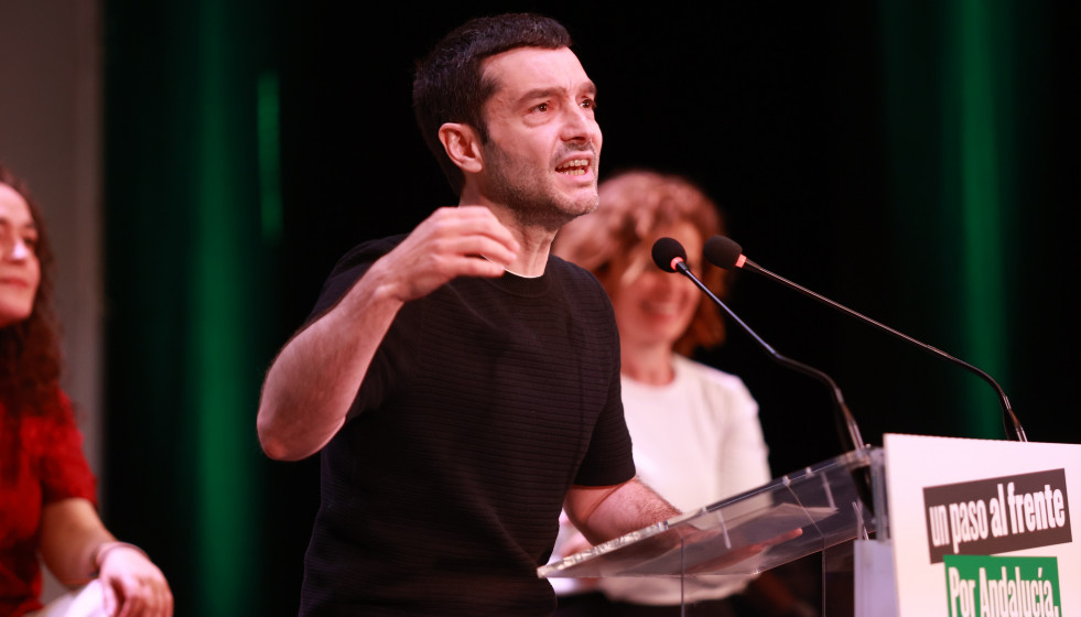 El ministro de Sociales, Consumo y Agenda 2030, Pablo Bustinduy, durante el encuentro 'Un paso al frente. Por Andalucía' en Sevilla, Izquierda Unida (IU), Movimiento Sumar, Comuns y Más Madrid han c