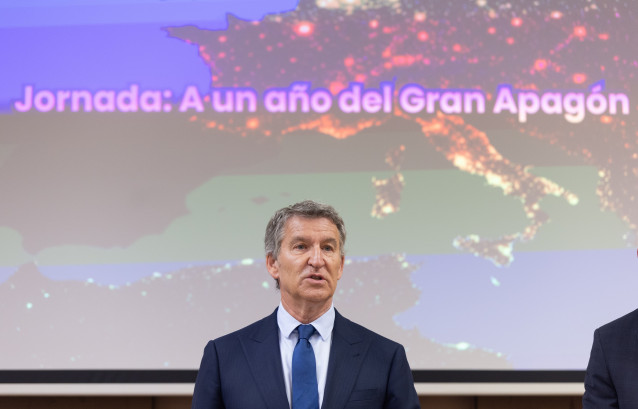 El presidente del PP, Alberto Núñez Feijóo, inaugura la jornada ‘A un año del gran apagón’, a 27 de abril de 2026, en Madrid (España). El acto ha sido organizado por el Grupo Parlamentario Popular.