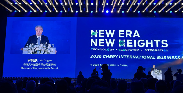 El consejero delegado de Grupo Chery, Yin Tongyue, durante la inauguración del Chery Global Summit en Wuhu (China), la sede de la compañía.