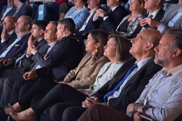 Autoridades en la apertura de la jornada.