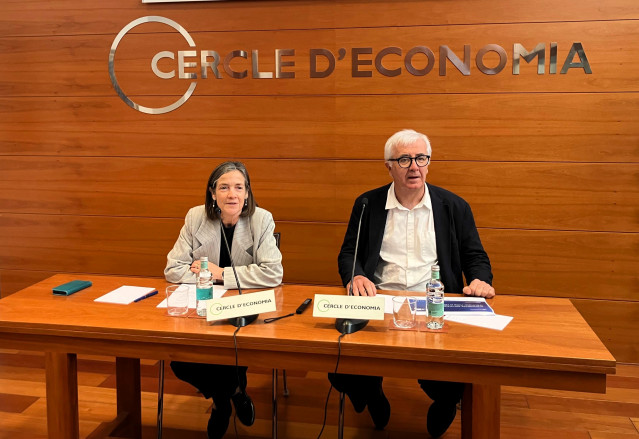 La presidenta del Cercle d'Economia, Teresa Garcia-Milà, y el director general, Miquel Nadal