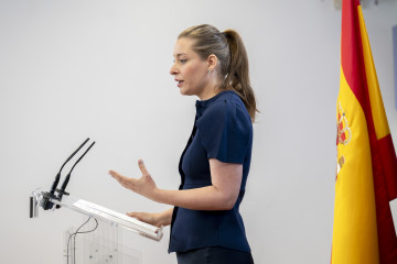 La portavoz del PP en el Congreso, Ester Muñoz, durante una rueda de prensa en el Congreso de los Diputados, a 28 de abril de 2026, en Madrid (España).