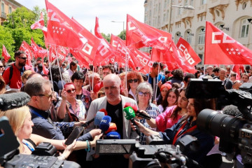 El secretario general de CCOO, Unai Sordo, este martes ante el Congreso de los Diputados para exigir la convalidación del decreto sobre prórroga de los contratos de alquiler.
