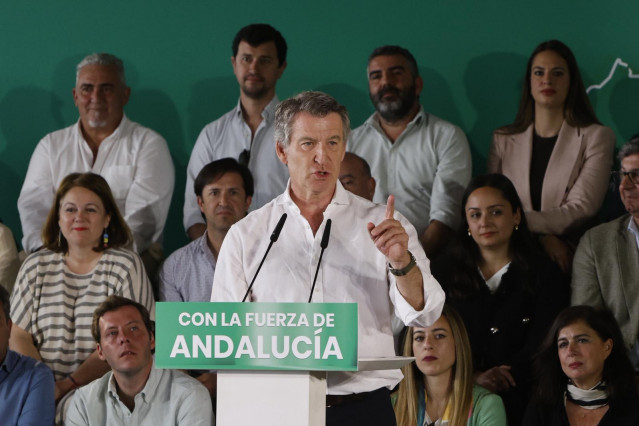 El presidente del PP, Alberto Núñez Feijóo, durante la Intermunicipal del PP andaluz. A 19 de abril de 2026, en Córdoba (Andalucía, España).