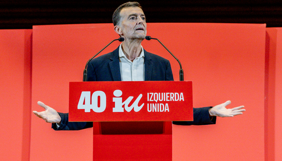 El coordinador federal de IU, Antonio Maíllo, durante el acto del 40 Aniversario de Izquierda Unida, en el anfiteatro de la sede de UGT, a 25 de abril de 2026, en Madrid (España).