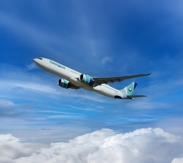 Archivo - Avión de Iberojet (Ávoris).