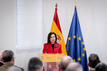 Archivo - La ministra de Defensa, Margarita Robles, preside un acto.