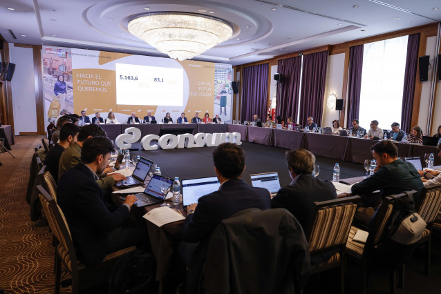 El director general de Consum, Antonio Rodríguez Lázaro, presenta los resultados de la cooperativa correspondientes al ejercicio 2025, a 29 de abril de 2026, en Valencia, Comunidad Valenciana (España).