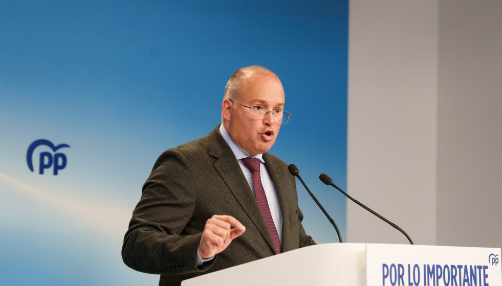 El secretario general del Partido Popular, Miguel Tellado, durante la rueda de prensa posterior al Comité de Dirección del PP, a 20 de abril de 2026, en Madrid (España).