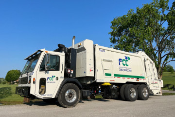 Archivo - Un camión de FCC