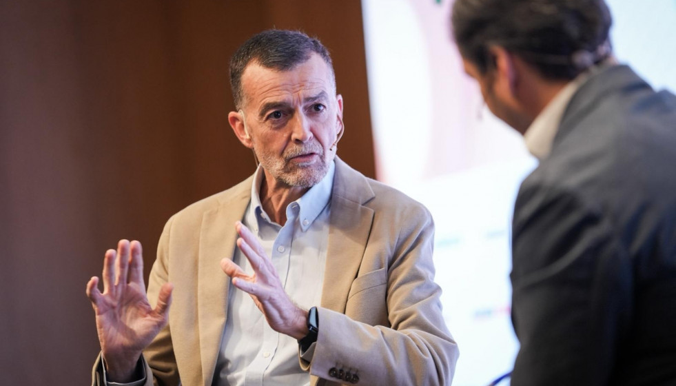 El candidato de Por Andalucía a la Presidencia de la Junta, Antonio Maíllo, en un encuentro informativo de Europa Press.