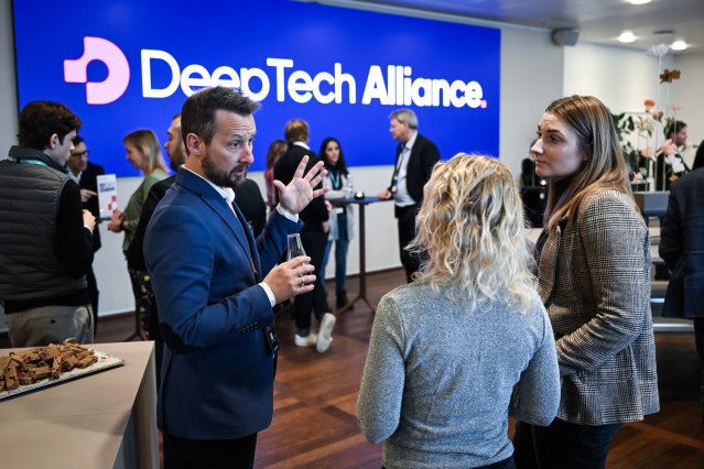 Suma Capital se incorpora a DeepTech Alliance para ampliar su acceso a oportunidades de innovación.