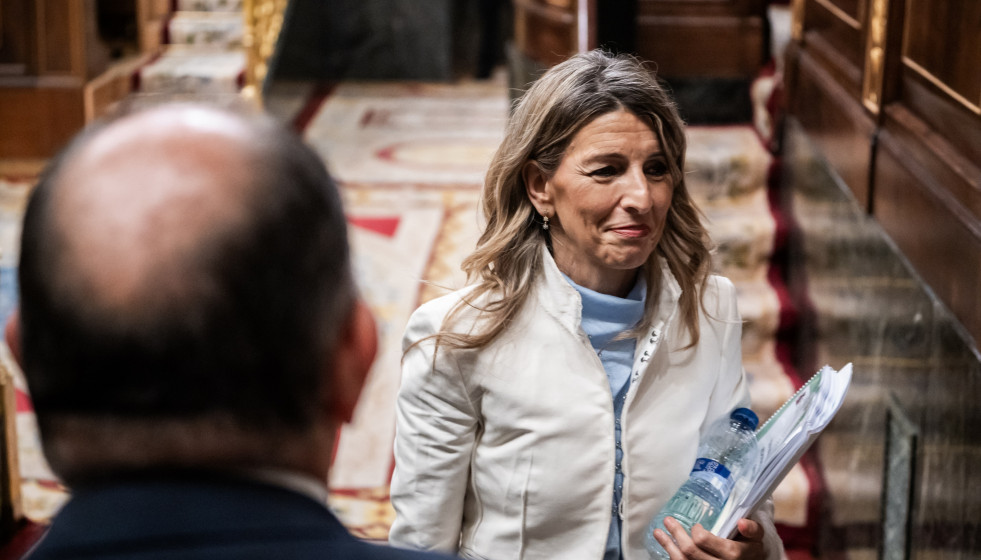 La vicepresidenta segunda y ministra de Trabajo, Yolanda Díaz, durante una sesión plenaria en el Congreso, a 29 de abril de 2026, en Madrid (España). La sesión de control se centra en la política