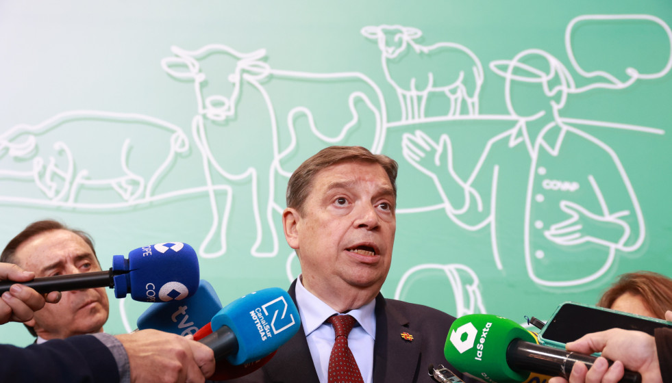 Archivo - El ministro de Agricultura, Pesca y Alimentación, Luis Planas, en imagen de archivo.