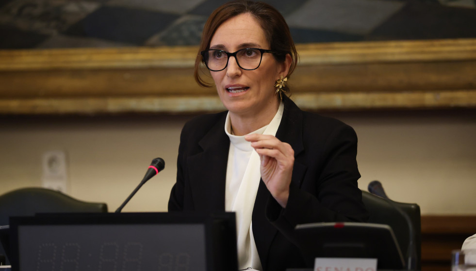 La ministra de Sanidad, Mónica García, durante una comparecencia ante la Comisión de Sanidad en el Senado, a 23 de abril de 2026, en Madrid (España)