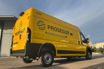 Archivo - El nuevo vehículo blindado eléctrico de Prosegur Cash, que se ha desarrollado en colaboración con la Universidad Politécnica de Madrid (UPM) y la empresa TSD.
