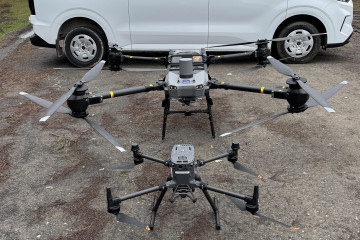Un camión de Elecnor, con drones para la vigilancia de sus infraestructuras