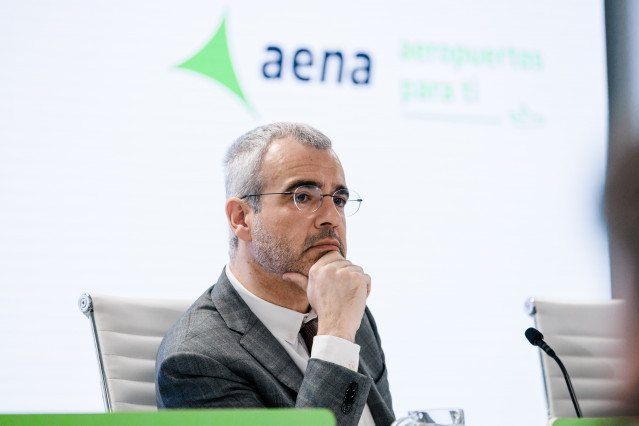 Archivo - El  presidente y consejero delegado de Aena, Maurici Lucena, durante la presentación del Documento de Regulación Aeroportuaria (DORA) correspondiente al período 2027-2031, en la sede de Aena, a 18 de febrero de 2026, en Madrid (España).