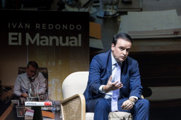 El exdirector del Gabinete del presidente del Gobierno Pedro Sánchez,  Iván Redondo, durante el acto de presentación de su nuevo libro titulado ‘El Manual’, en el Teatro de Bellas Artes, a 4 de