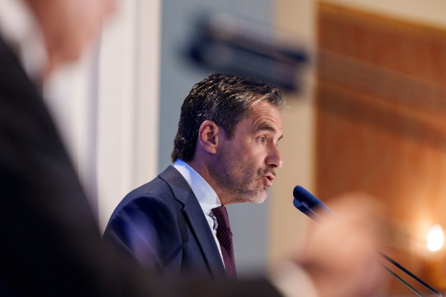 El vicesecretario de Cultura y Deporte y portavoz nacional del PP, Borja Sémper, interviene durante un desayuno informativo organizado por Nueva Economía Fórum, en el Four Seasons Hotel Madrid, a 5 de mayo de 2026, en Madrid (España).
