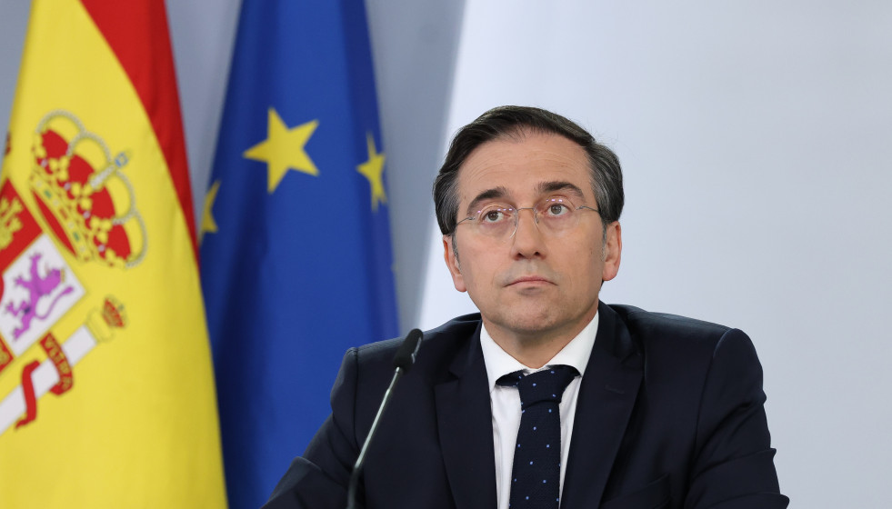 Archivo - El ministro de Asuntos Exteriores, Unión Europea y Cooperación, José Manuel Albares, durante la rueda de prensa tras la celebración del Consejo de Ministros en el Palacio de la Moncloa, 